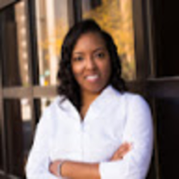 Meet your Posher, Danielle - Picture 1 of 1